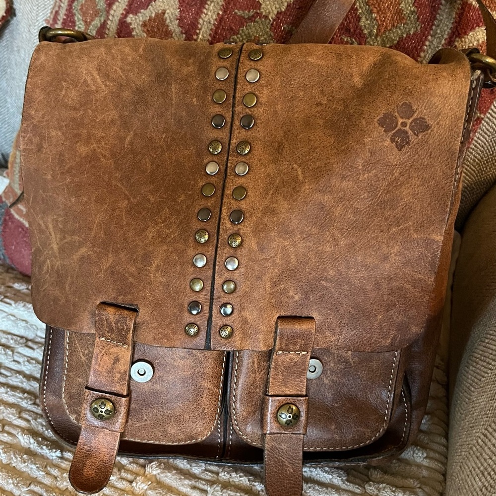 Patricia Nash Armeno crossbody